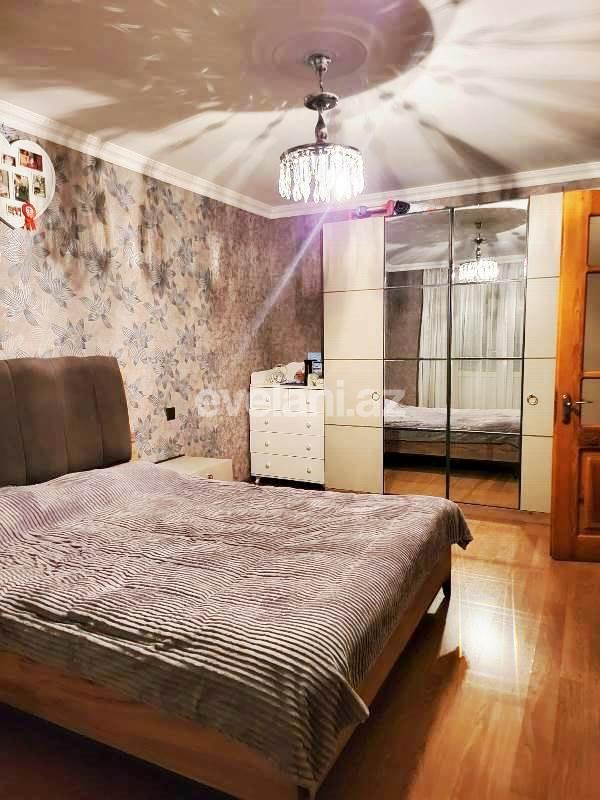 Sale, old building, 3 room, 75 m², Baku, Khatai r, Ahmedli d, Hazi Aslanov m.