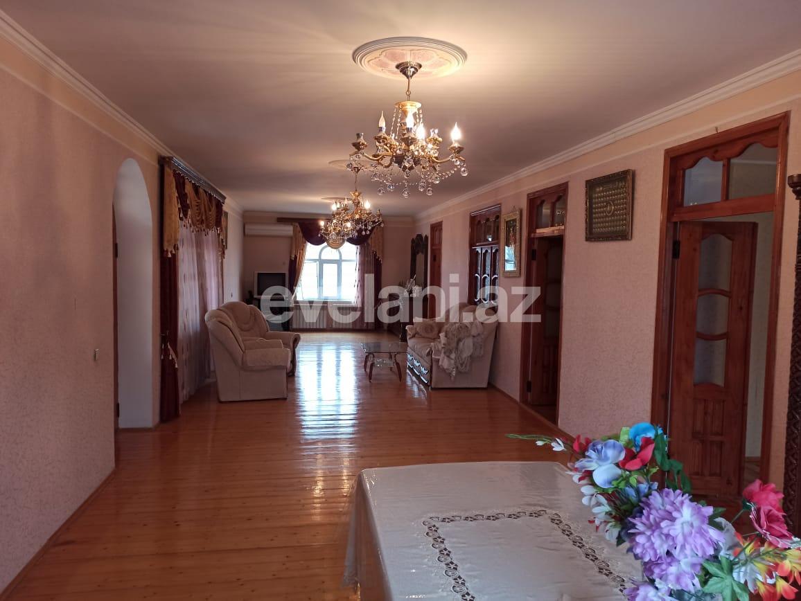 Satılır, həyət evi / bağ, 7 otaqlı, 300 m², Bakı, Xəzər r, Binə q, Koroğlu m.