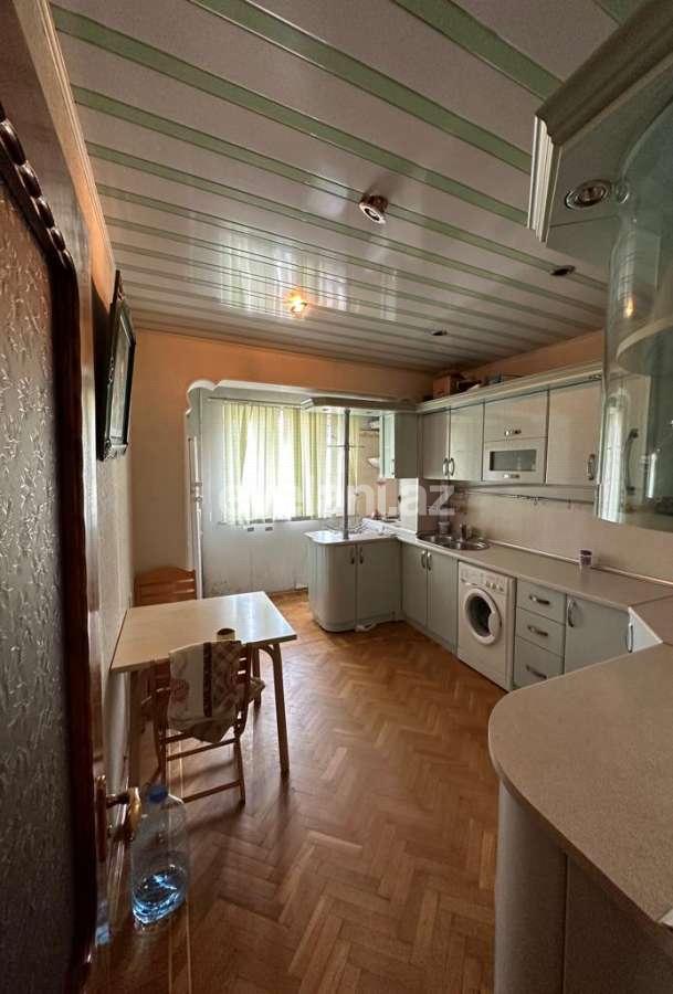 Kirayə verilir, köhnə tikili, 3 otaqlı, 85 m², Bakı, Nərimanov r.