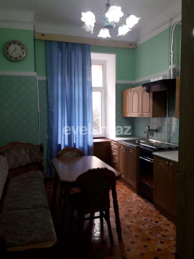Kirayə verilir, köhnə tikili, 3 otaqlı, 71 m², Bakı, Səbail r, Sahil m.