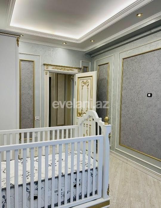 Satılır, yeni tikili, 3 otaqlı, 130 m², Bakı, Nərimanov r, Nəriman Nərimanov m.