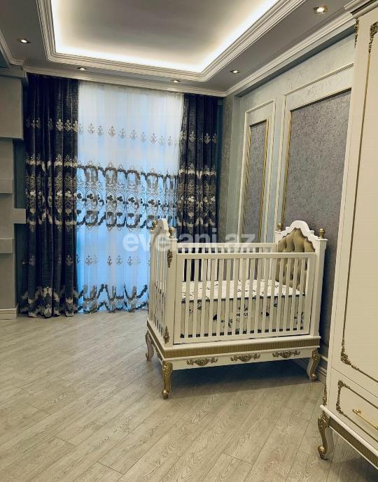 Satılır, yeni tikili, 3 otaqlı, 130 m², Bakı, Nərimanov r, Nəriman Nərimanov m.