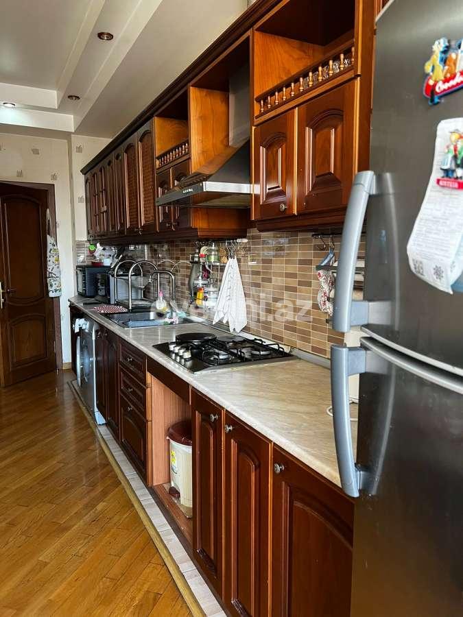 Satılır, yeni tikili, 3 otaqlı, 133 m², Bakı, Nəsimi r, 8 Noyabr m.