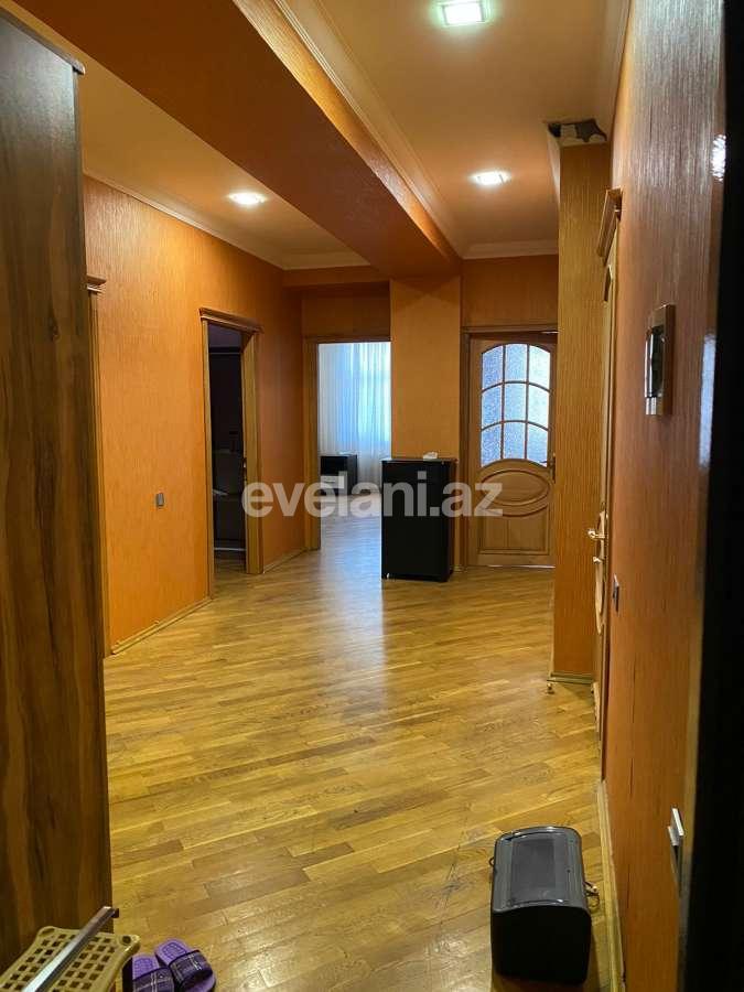 Сдаётся, новостройка, 3-комнаты, 125 m², Баку, Ясамальский r, Иншаатчылар m.