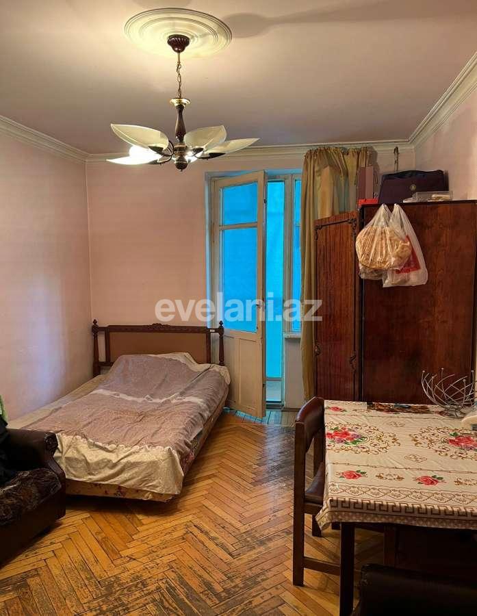 Satılır, köhnə tikili, 1 otaqlı, 35 m², Bakı, Yasamal r, Elmlər Akademiyası m.