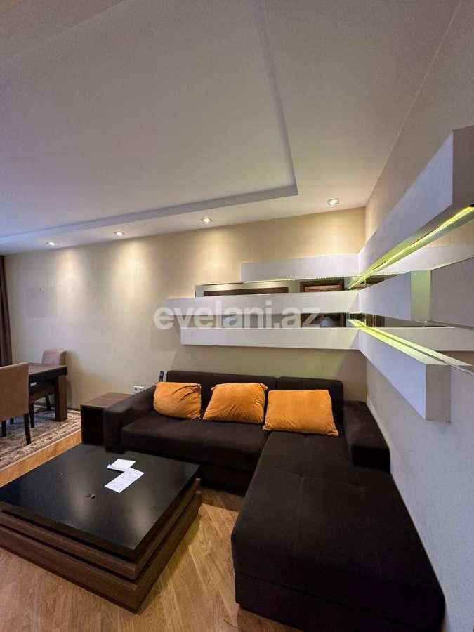 Продаётся, вторичка, 4-комнаты, 100 m², Баку, Ясамальский r, Элмляр Академиясы m.