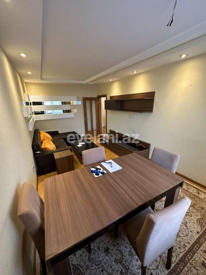 Продаётся, вторичка, 4-комнаты, 100 m², Баку, Ясамальский r, Элмляр Академиясы m.