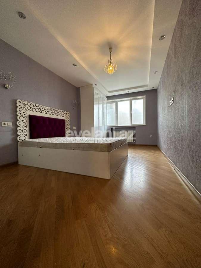 Продаётся, вторичка, 4-комнаты, 100 m², Баку, Ясамальский r, Элмляр Академиясы m.