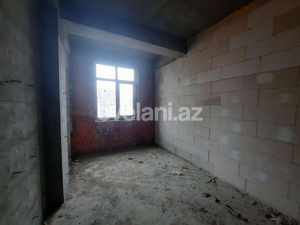 Satılır, yeni tikili, 3 otaqlı, 126 m², Bakı, Nizami r, Qara Qarayev m.
