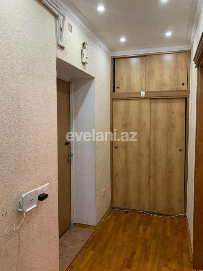 Продаётся, вторичка, 3-комнаты, 65 m², Баку, Ясамальский r, Элмляр Академиясы m.