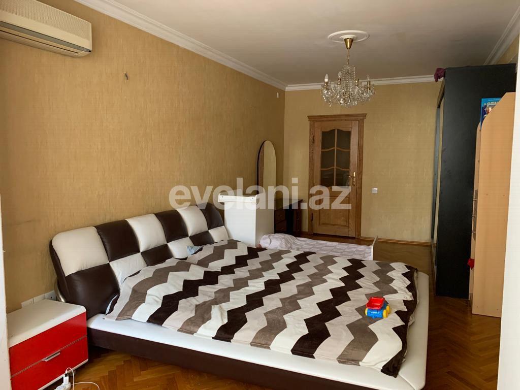 Продаётся, вторичка, 3-комнаты, 65 m², Баку, Ясамальский r, Элмляр Академиясы m.