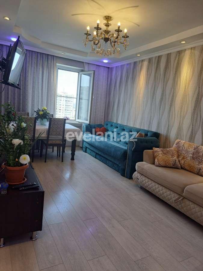 Satılır, köhnə tikili, 3 otaqlı, 71 m², Bakı, Xətai r, Xalqlar Dostluğu m.