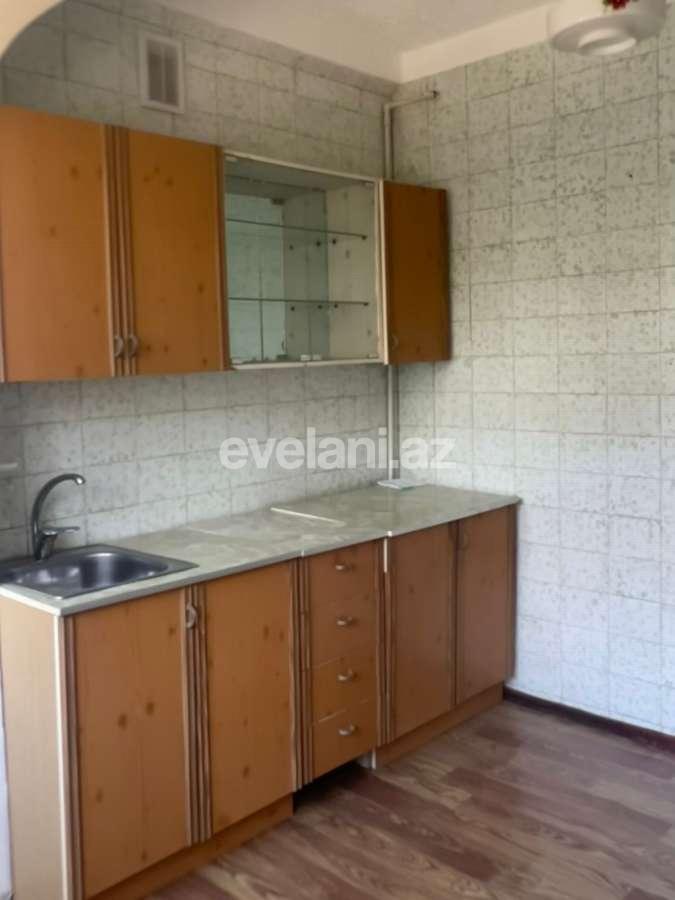 Satılır, köhnə tikili, 3 otaqlı, 80 m², Bakı, Xətai r, Köhnə Günəşli q, Həzi Aslanov m.