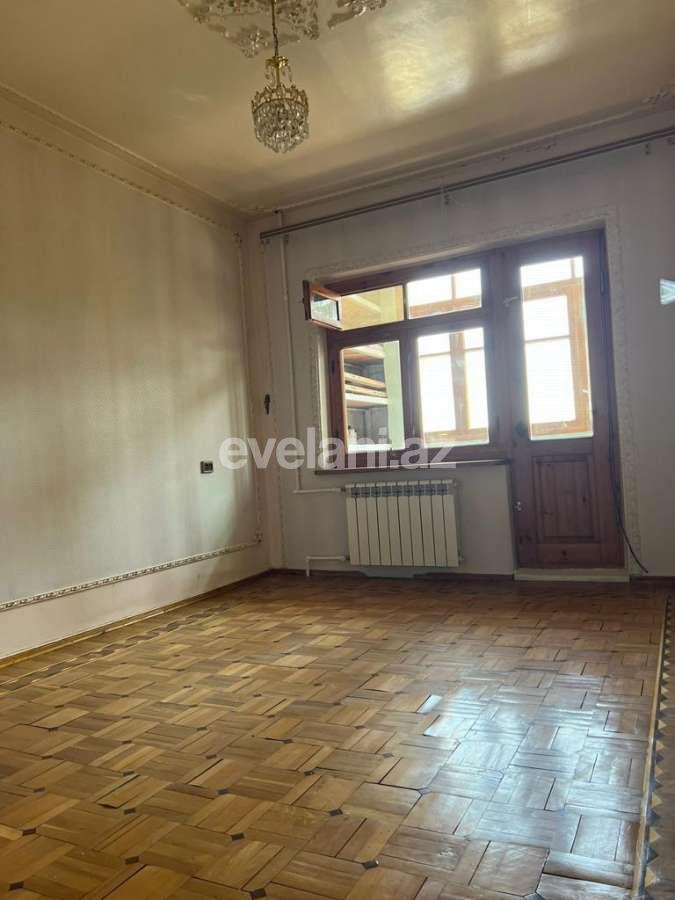 Satılır, köhnə tikili, 3 otaqlı, 80 m², Bakı, Xətai r, Köhnə Günəşli q, Həzi Aslanov m.