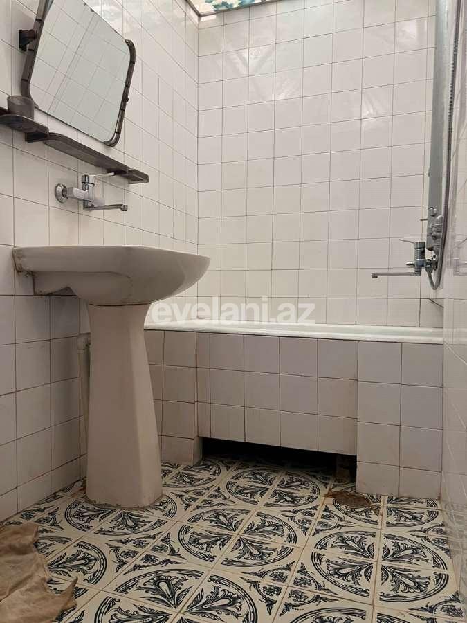 Satılır, köhnə tikili, 3 otaqlı, 80 m², Bakı, Xətai r, Köhnə Günəşli q, Həzi Aslanov m.