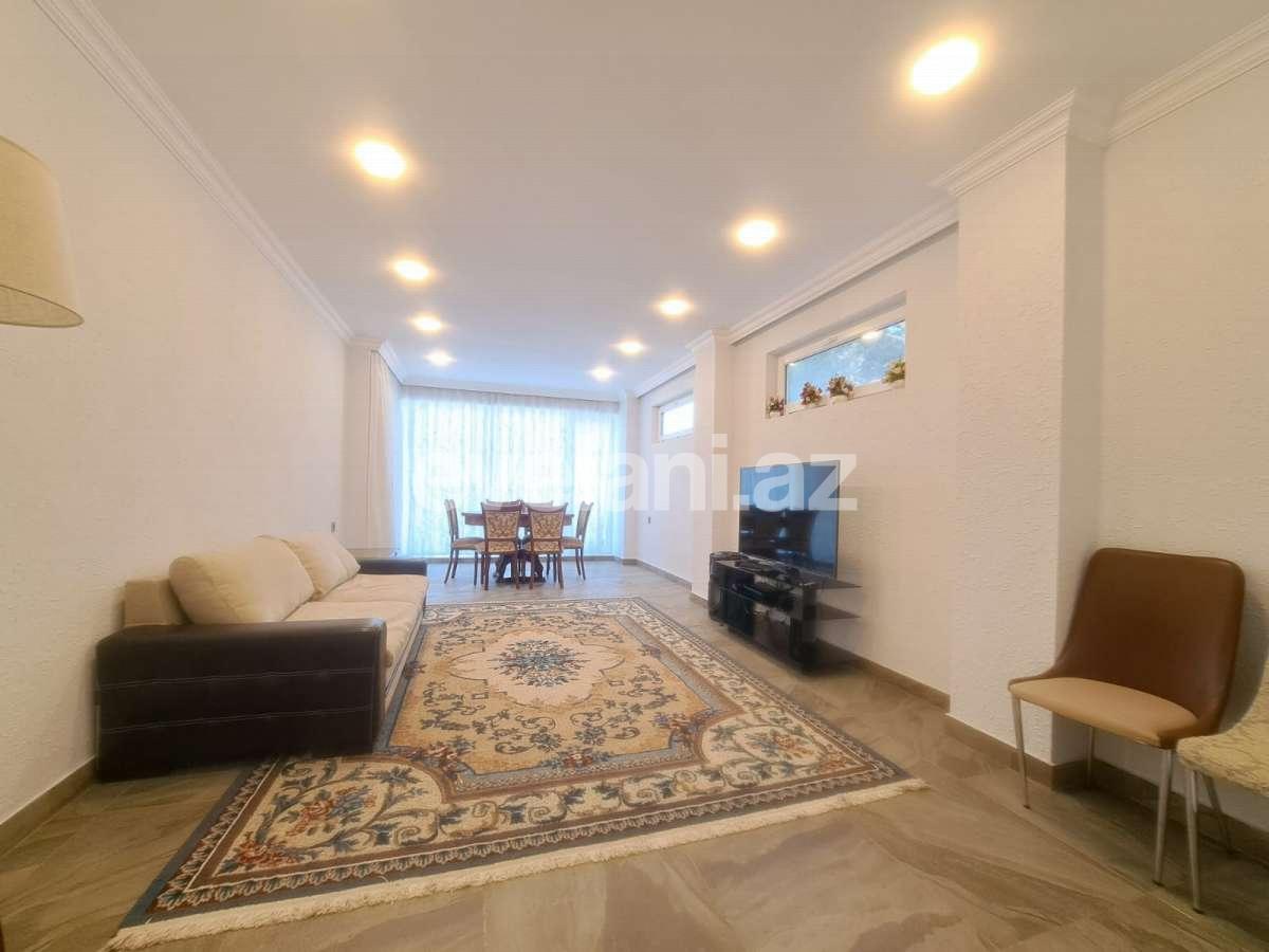 Продаётся, вилла, 6-комнаты, 297 m², Баку, Бинагадинский r, Биладжары p.