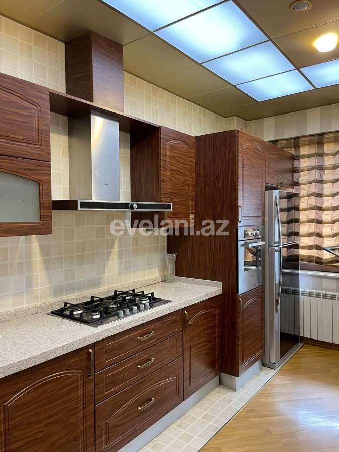 Kirayə verilir, yeni tikili, 3 otaqlı, 125 m², Bakı, Yasamal r, İnşaatçılar m.