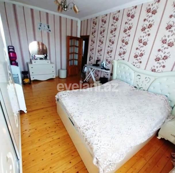 Satılır, köhnə tikili, 3 otaqlı, 80 m², Bakı, Suraxanı r, Qaraçuxur q.