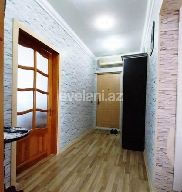 Satılır, köhnə tikili, 3 otaqlı, 80 m², Bakı, Suraxanı r, Qaraçuxur q.