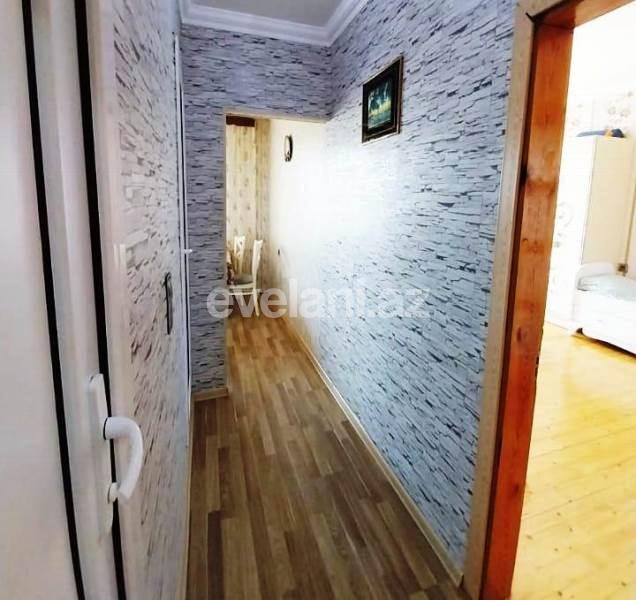 Satılır, köhnə tikili, 3 otaqlı, 80 m², Bakı, Suraxanı r, Qaraçuxur q.