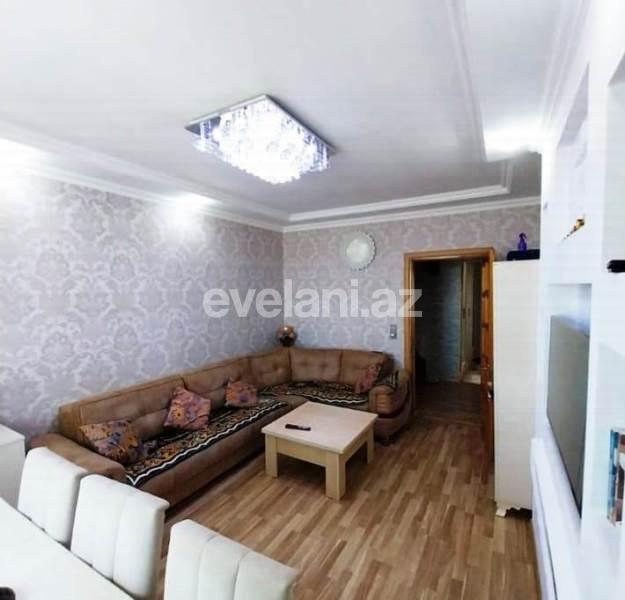 Satılır, köhnə tikili, 3 otaqlı, 80 m², Bakı, Suraxanı r, Qaraçuxur q.