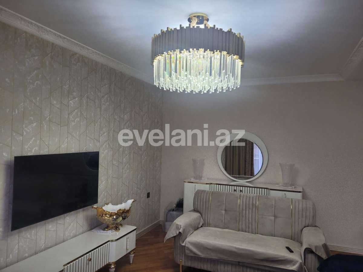 Satılır, köhnə tikili, 4 otaqlı, 150 m², Bakı, Binəqədi r, 9-cu mikrorayon q.