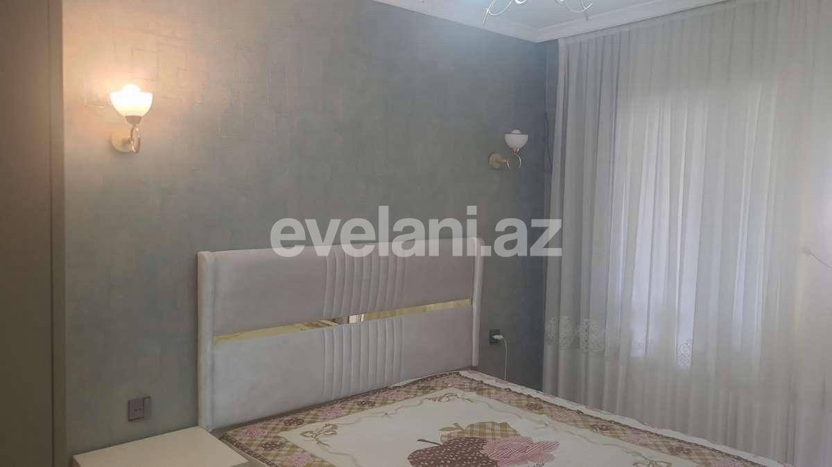 Satılır, köhnə tikili, 4 otaqlı, 150 m², Bakı, Binəqədi r, 9-cu mikrorayon q.