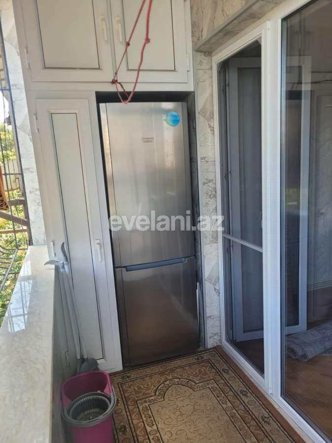 Satılır, köhnə tikili, 4 otaqlı, 150 m², Bakı, Binəqədi r, 9-cu mikrorayon q.