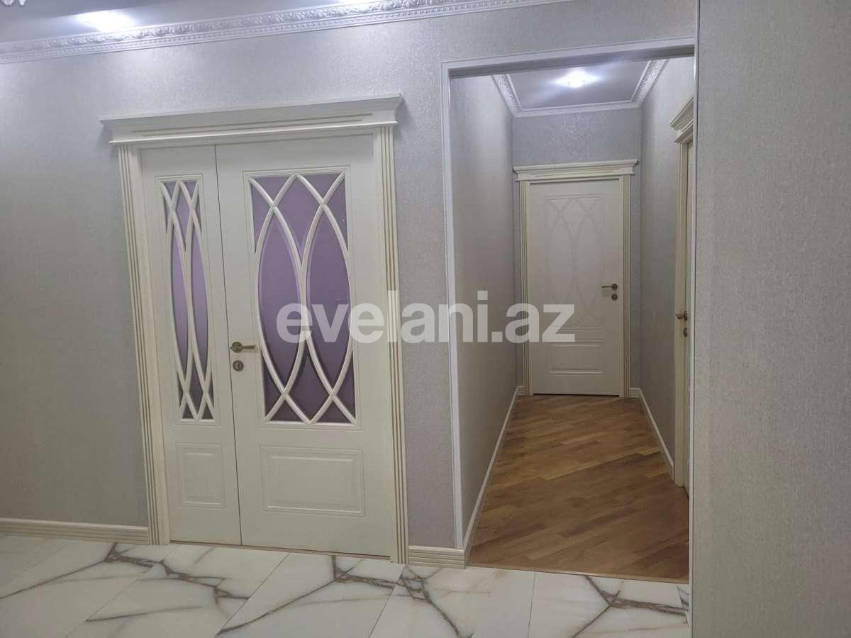 Satılır, köhnə tikili, 4 otaqlı, 150 m², Bakı, Binəqədi r, 9-cu mikrorayon q.