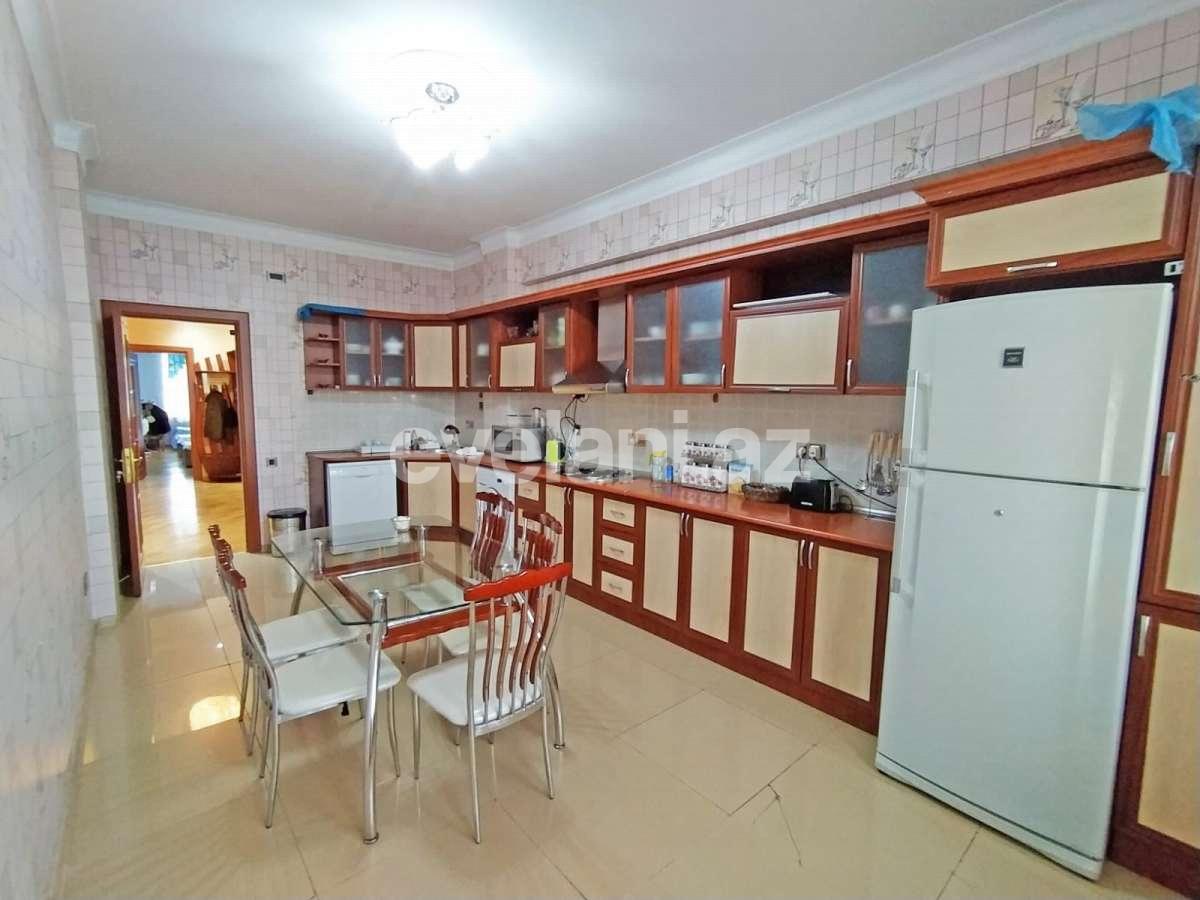 Kirayə verilir, yeni tikili, 4 otaqlı, 180 m², Bakı, Yasamal r, Nizami m.