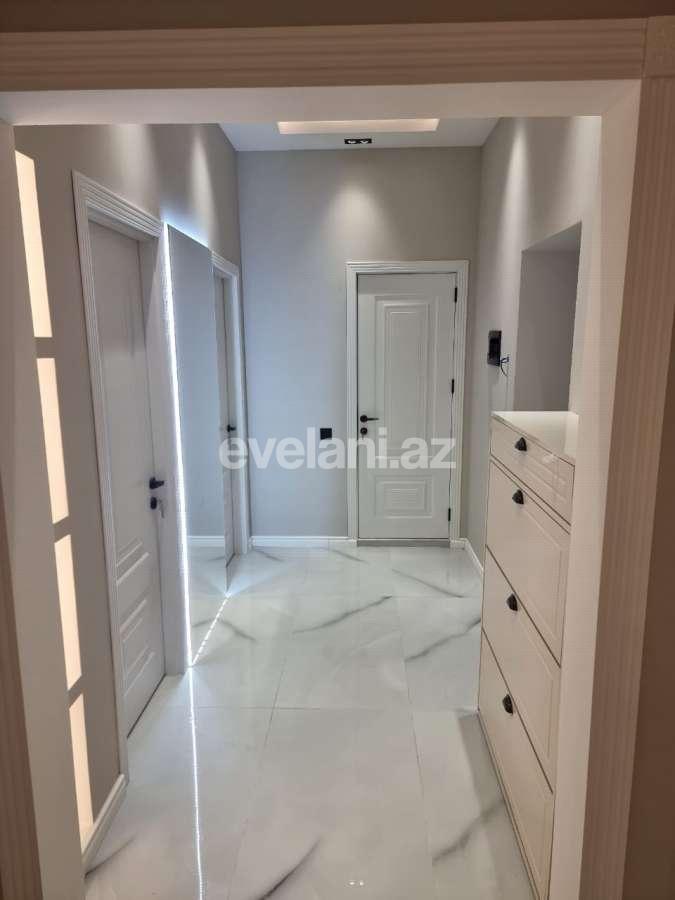 Satılır, yeni tikili, 2 otaqlı, 70 m², Bakı, Nəsimi r.
