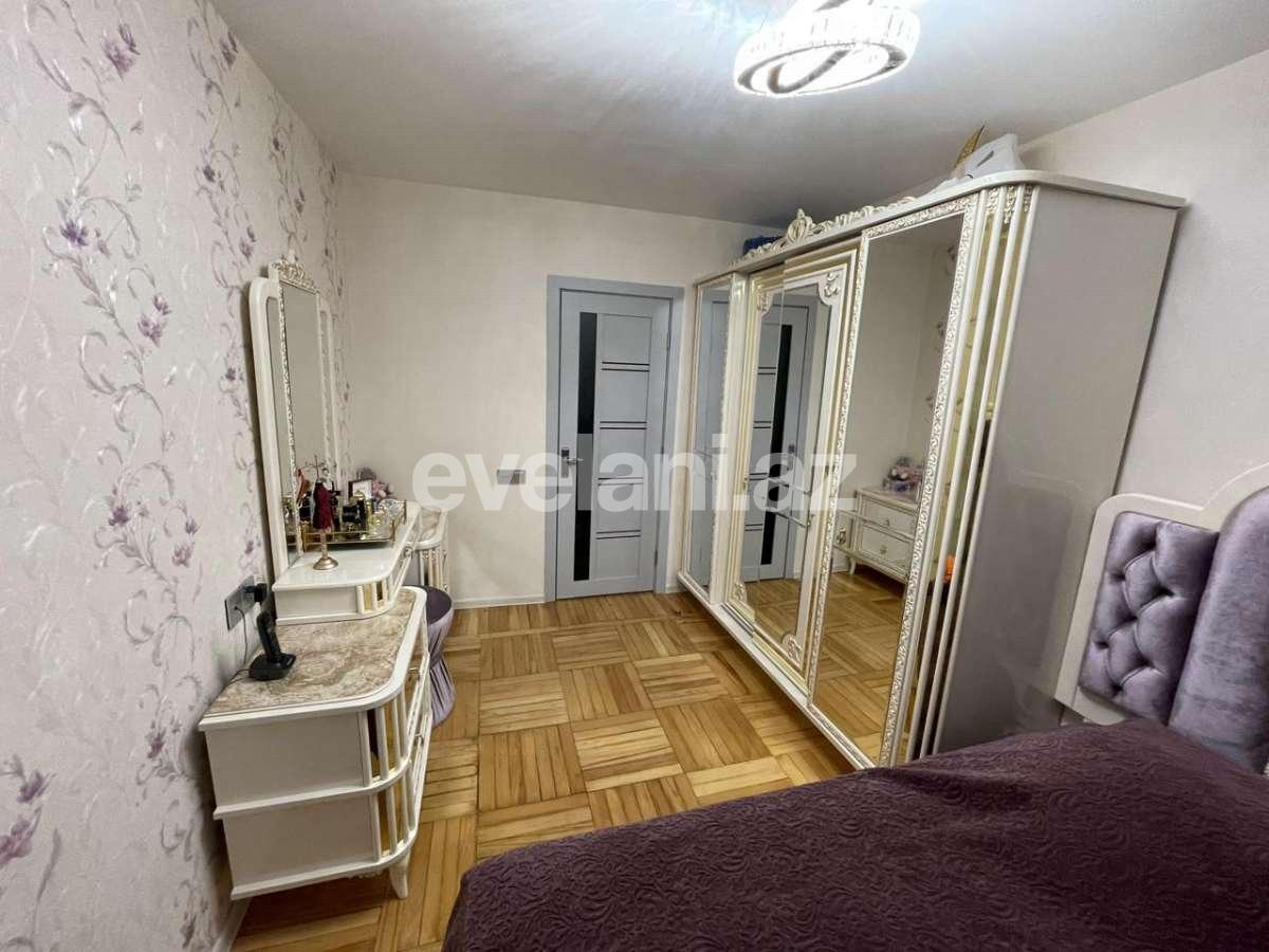 Satılır, köhnə tikili, 2 otaqlı, 49.99 m², Bakı, Yasamal r, Elmlər Akademiyası m.