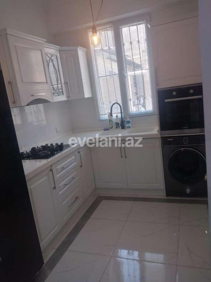 Satılır, köhnə tikili, 3 otaqlı, 80 m², Bakı, Yasamal r, Nizami m.