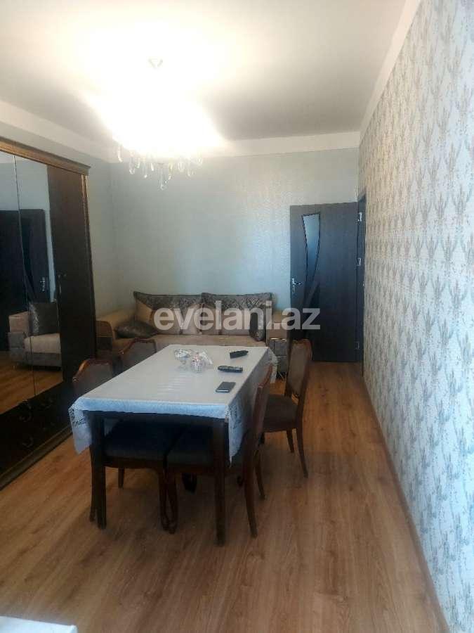 Satılır, köhnə tikili, 1 otaqlı, 32 m², Bakı, Nəsimi r, 4-cü mikrorayon q, Nəsimi m.