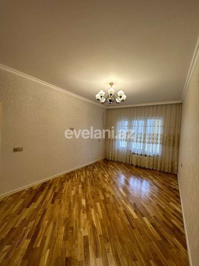 Satılır, köhnə tikili, 4 otaqlı, 110 m², Bakı, Sabunçu r, Bakıxanov q.