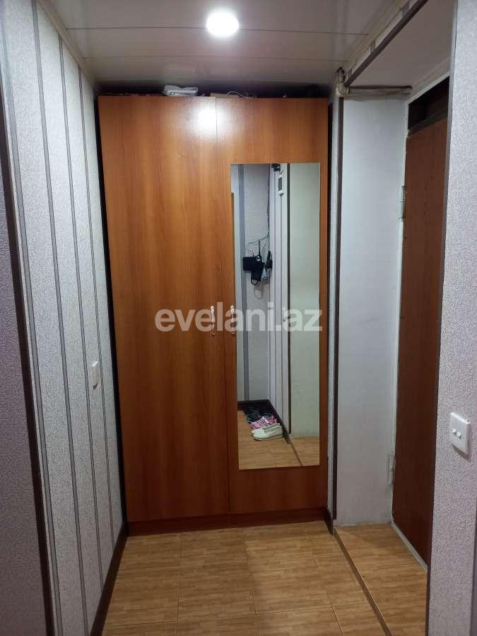 Sale, old building, 1 room, 32 m², Baku, Yasamal r, Inshaatchilar m.