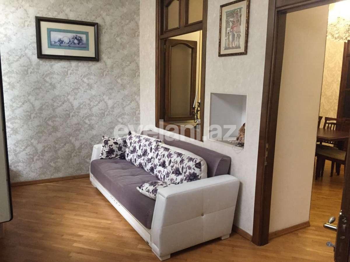 Сдаётся, вторичка, 3-комнаты, 90 m², Баку, Сабаильский r, Автовокзал m.