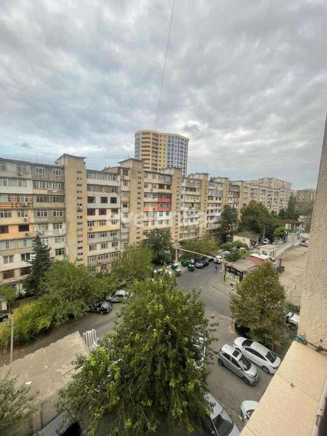 Satılır, köhnə tikili, 3 otaqlı, 127 m², Bakı, Binəqədi r, 9-cu mikrorayon q.