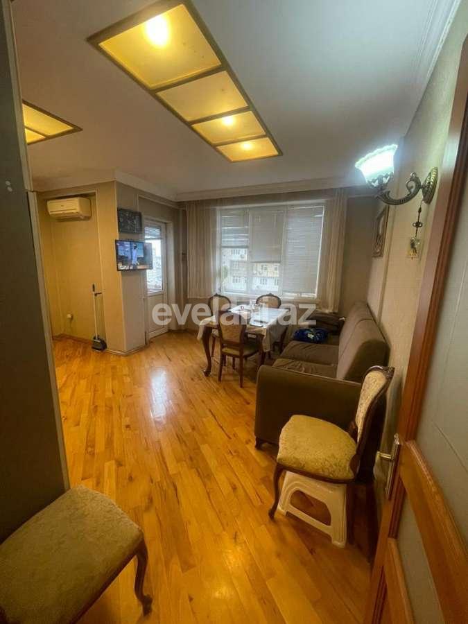 Satılır, köhnə tikili, 3 otaqlı, 127 m², Bakı, Binəqədi r, 9-cu mikrorayon q.