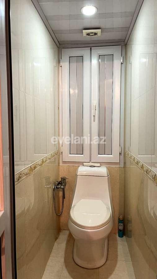 Sale, old building, 4 room, 70 m², Baku, Surakhani r, Gharachukhur d, Neftchilar m.