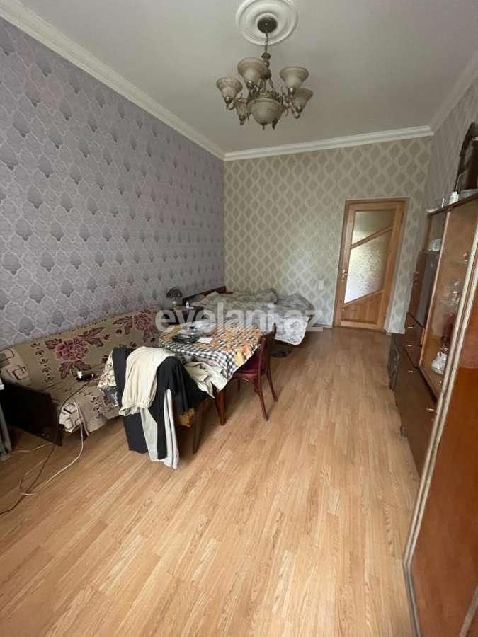 Satılır, köhnə tikili, 3 otaqlı, 75 m², Bakı, Yasamal r.