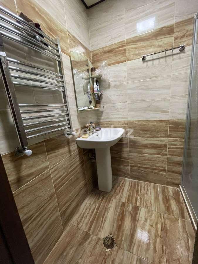 Satılır, yeni tikili, 3 otaqlı, 105 m², Bakı, Nizami r, Qara Qarayev m.