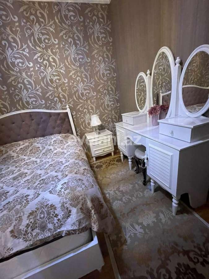 Satılır, yeni tikili, 3 otaqlı, 105 m², Bakı, Nizami r, Qara Qarayev m.