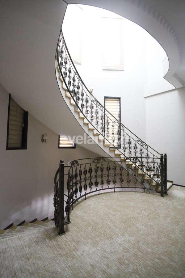 Sale, villa, 14 room, 600 m², Baku, Sabail r, Badamdar d.