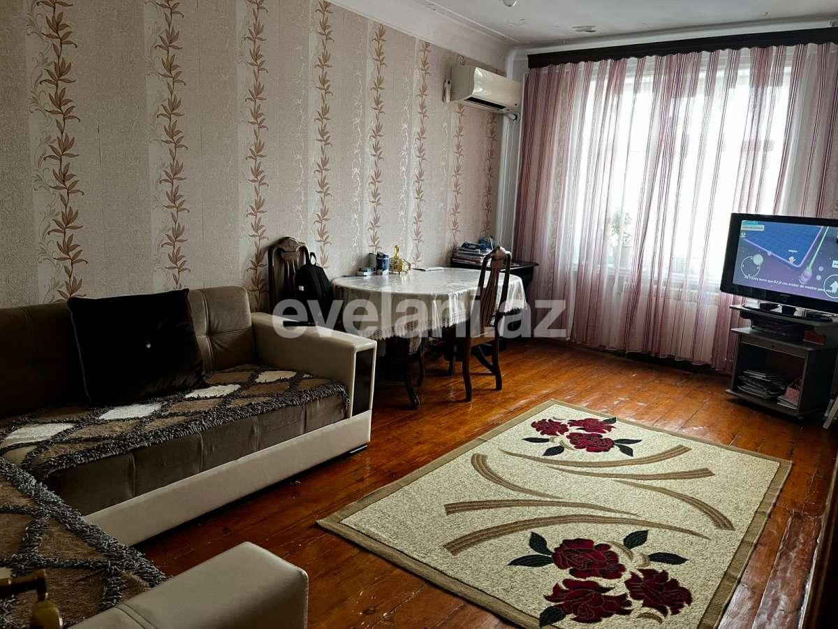 Satılır, köhnə tikili, 2 otaqlı, 60 m², Bakı, Xətai r, Əhmədli m.