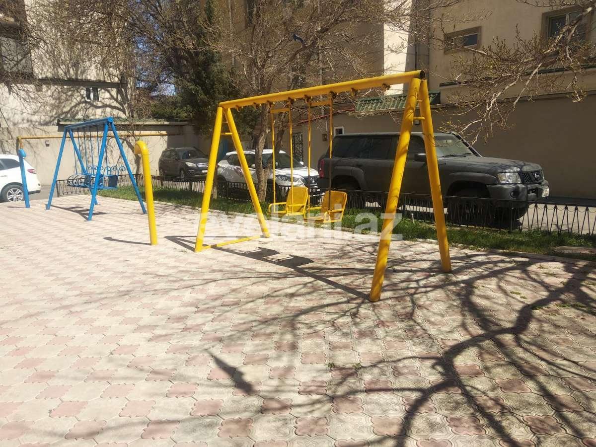 Satılır, yeni tikili, 4 otaqlı, 178 m², Bakı, Nərimanov r, Nəriman Nərimanov m.