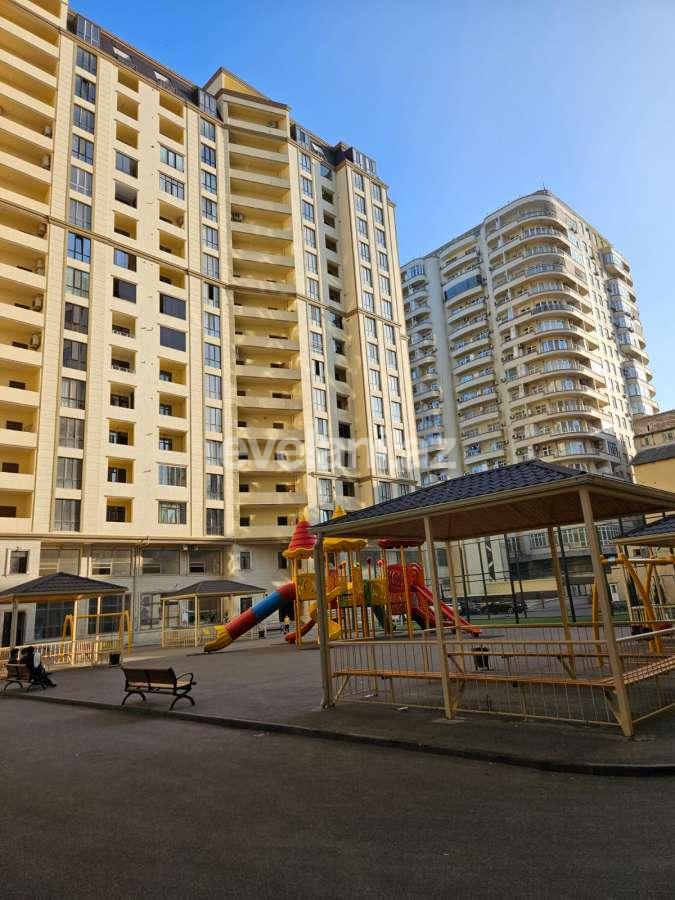 Kirayə verilir, yeni tikili, 3 otaqlı, 130 m², Bakı, Nərimanov r.
