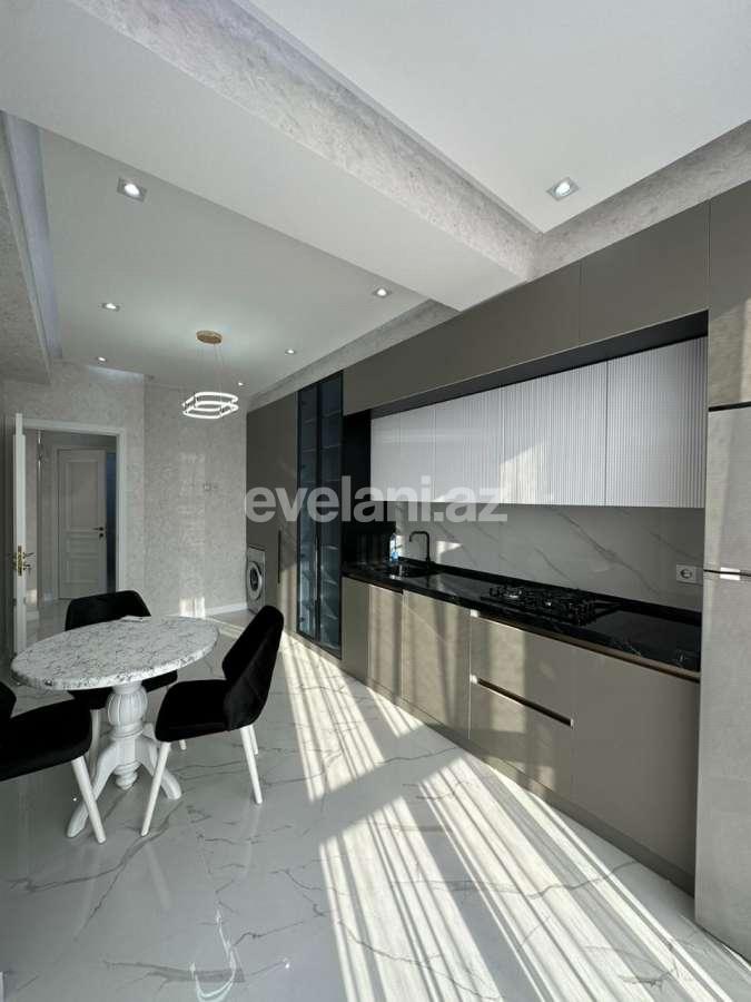 Kirayə verilir, yeni tikili, 3 otaqlı, 130 m², Bakı, Nərimanov r.