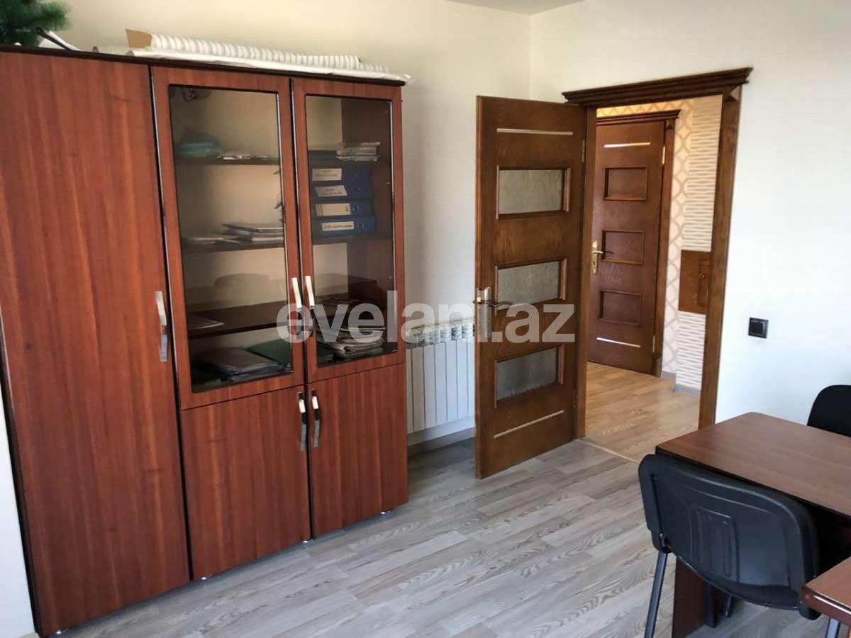 Sale, office, 3 room, 136 m², Baku, Nasimi r.