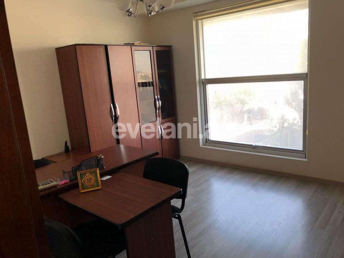 Sale, office, 3 room, 136 m², Baku, Nasimi r.